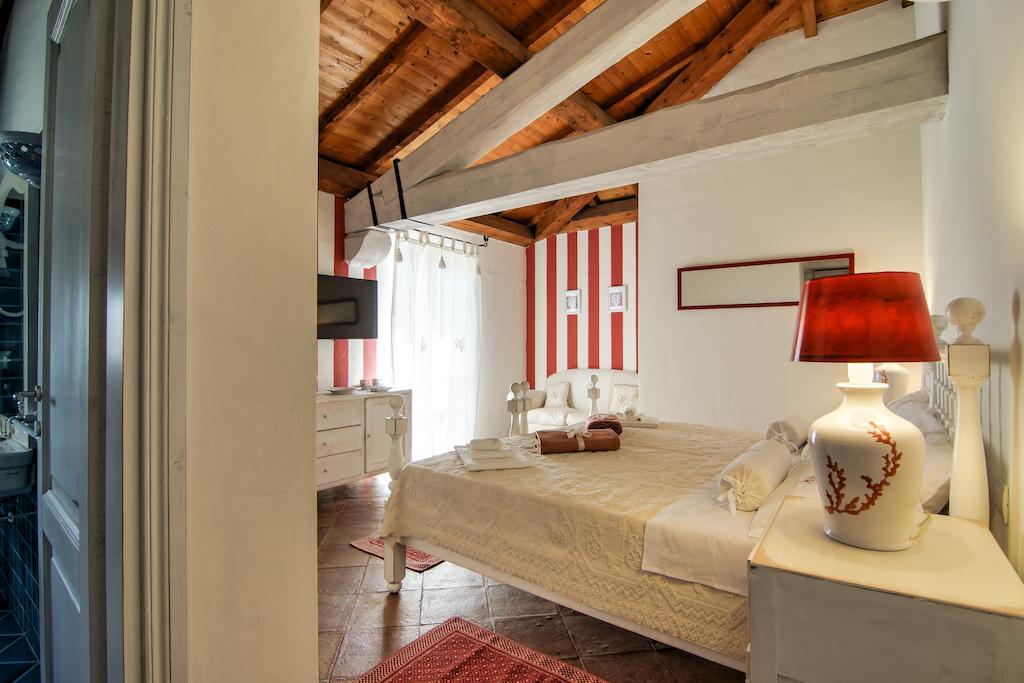 Domus Corallia-Luxury Rooms Porto Rotondo Phòng bức ảnh