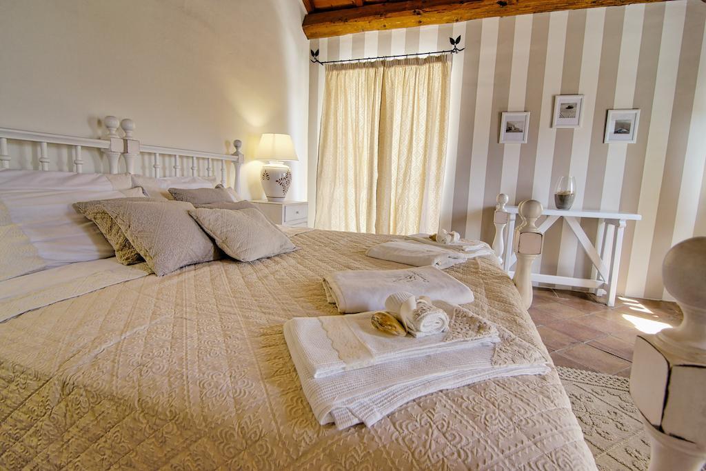 Domus Corallia-Luxury Rooms Porto Rotondo Phòng bức ảnh