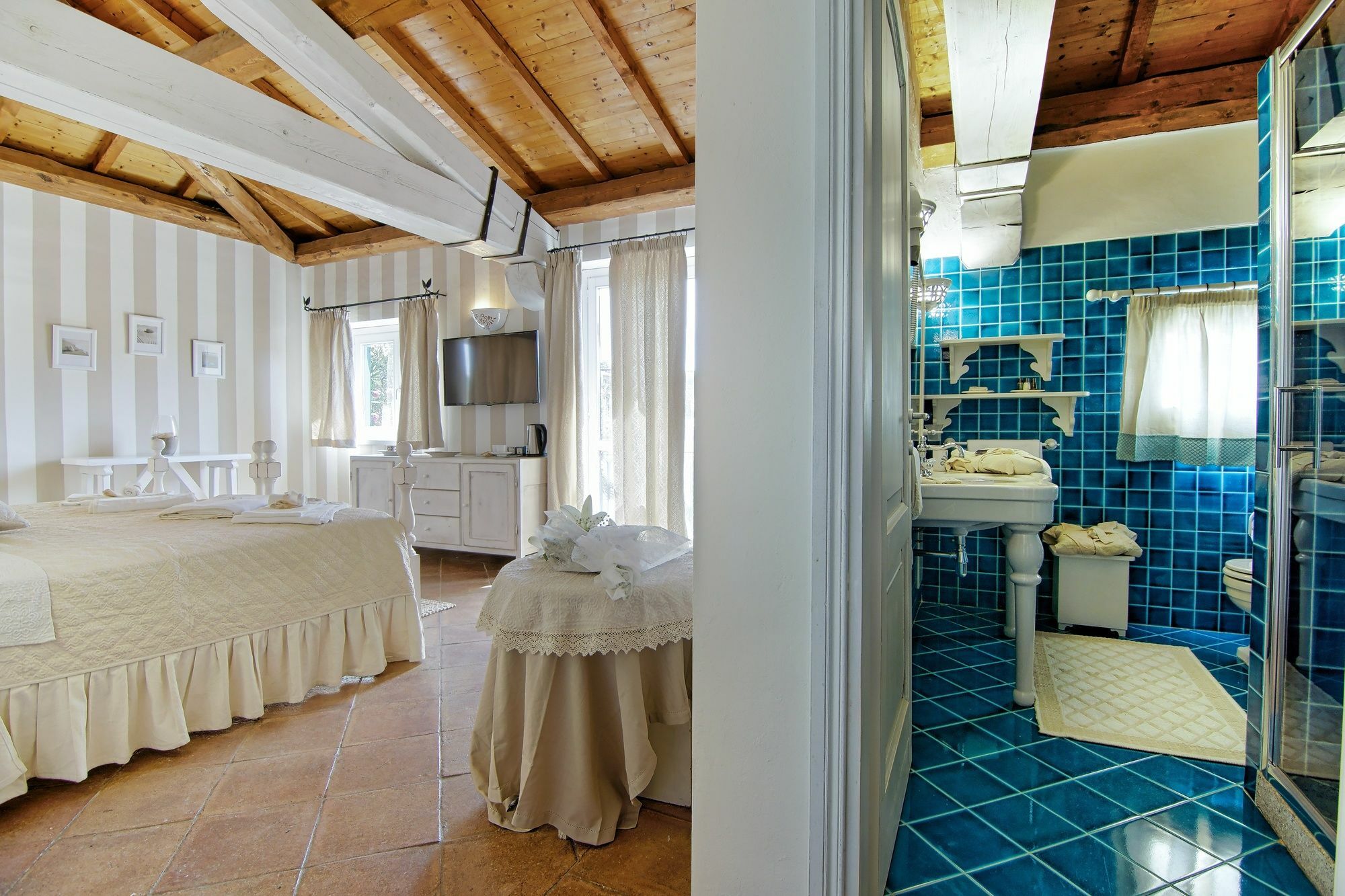 Domus Corallia-Luxury Rooms Porto Rotondo Ngoại thất bức ảnh